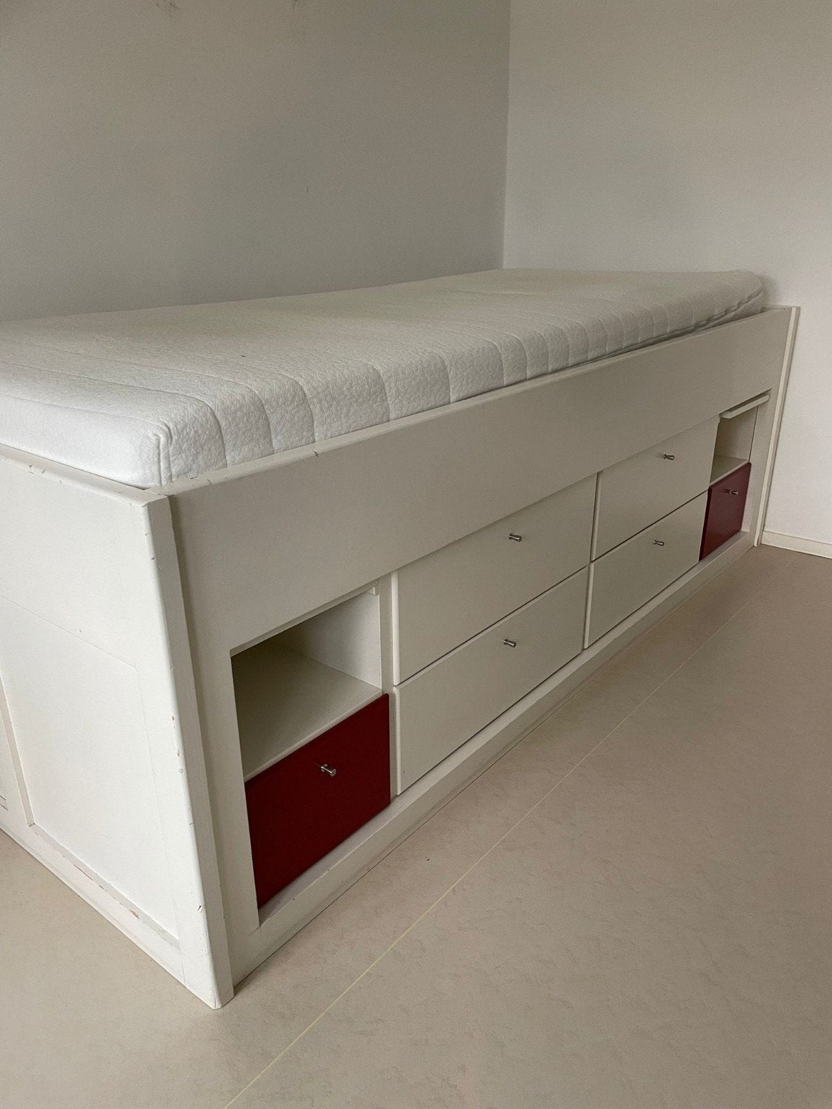 Eenpersoonsbed met veel opbergruimte, lattenbodem en matras, Ophalen, Gebruikt, 90 cm, Eenpersoons