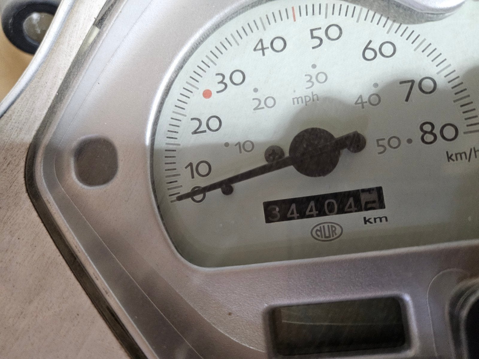 Witte Vespa LX50 - Rijdt prima, weinig gebruikt, Fietsen en Brommers, Scooters | Vespa, Gebruikt, Maximaal 45 km/u, Ophalen of Verzenden