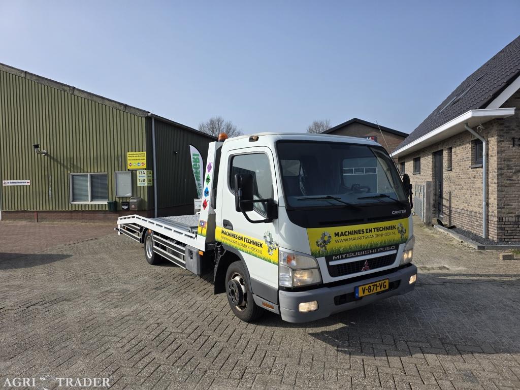 Mitsubishi fuso canter oprijwagen, Auto's, Bestelauto's, Wit, Bedrijf, Blauw, 3000 cc