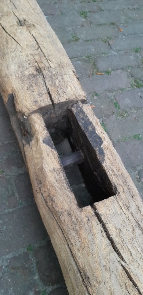 2 Houten balken / gebinten, Ophalen, Gebruikt, 200 tot 250 cm, 50 mm of meer