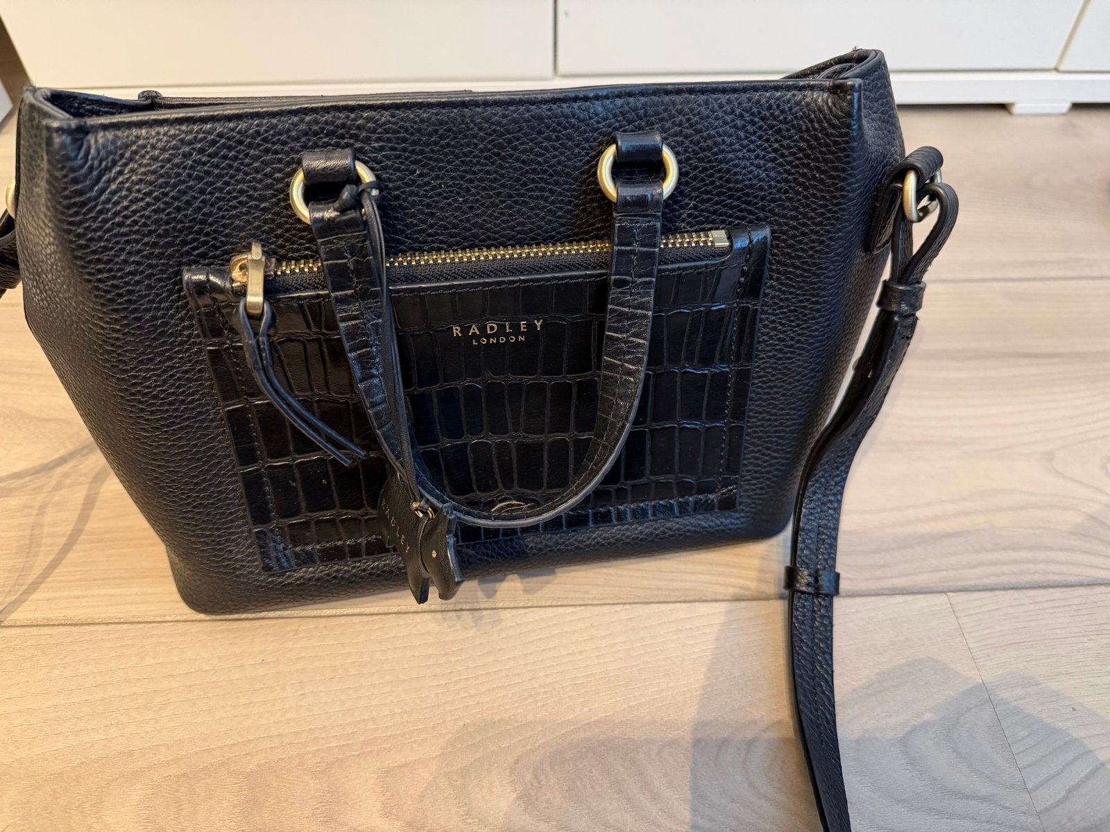 Radley London sunny dene Handtas Zwart  leer ,gebruik sporen, Ophalen of Verzenden, Gebruikt, Zwart, Handtas