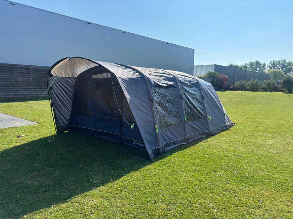 Outwell Flagstaff 6A oppompbare / opblaasbare tunnel tent, Caravans en Kamperen, Ophalen, Gebruikt, Tot en met 6
