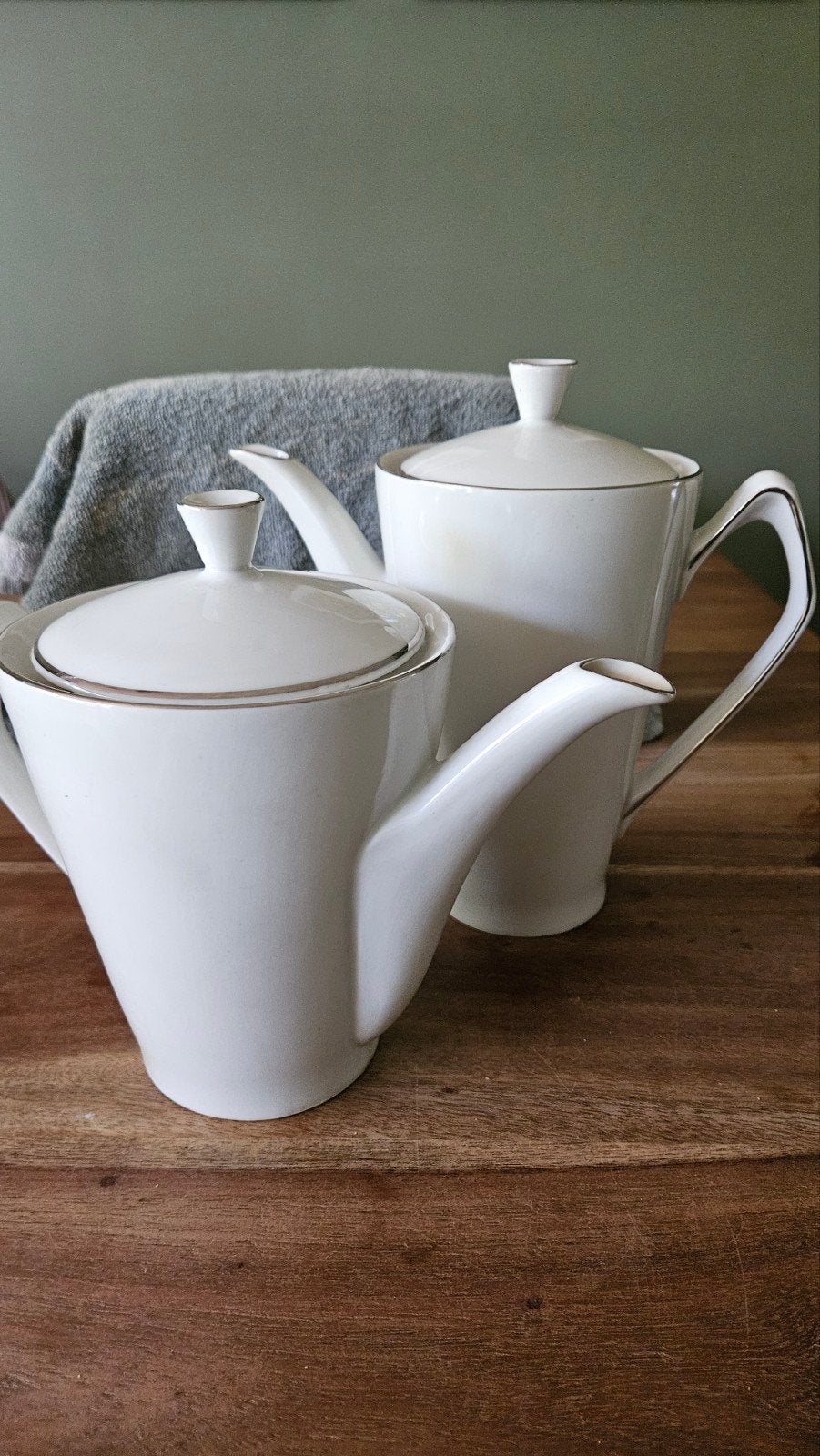 Vintage Chodziez Koffie/theepot - Wit met Gouden Rand, Gebruikt, Overige typen, Ophalen of Verzenden, Overige stijlen