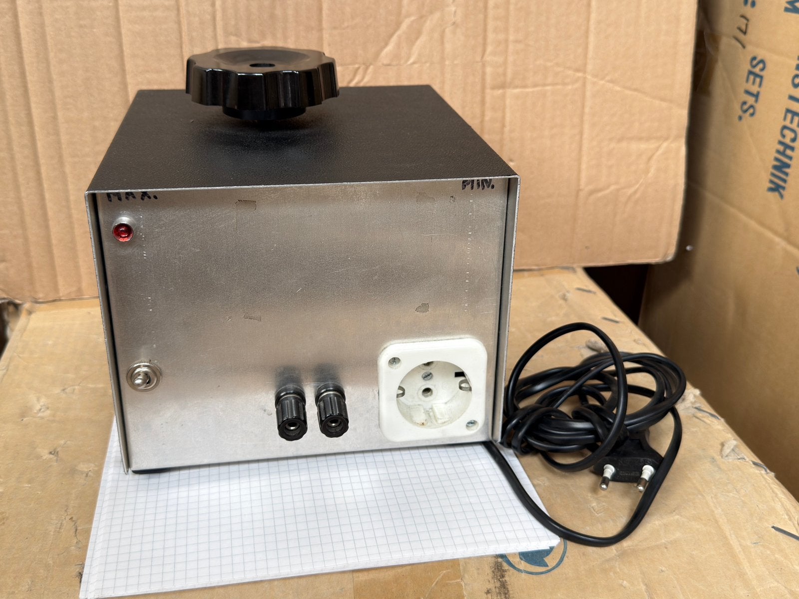 Variac 5A 0-220v/260V in alu behuizing, Gebruikt, Ophalen of Verzenden, Nvt, Nvt