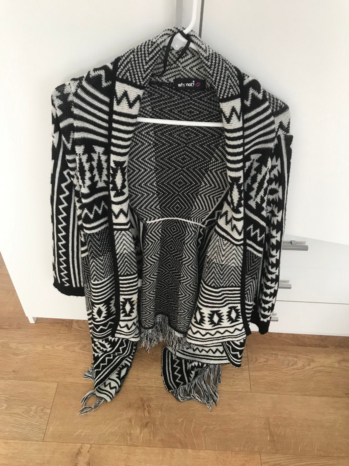 Zwart-wit gebreid vest met franjes - Why Not?, Maat 38/40 (M), Why Not?, Zwart, Ophalen of Verzenden