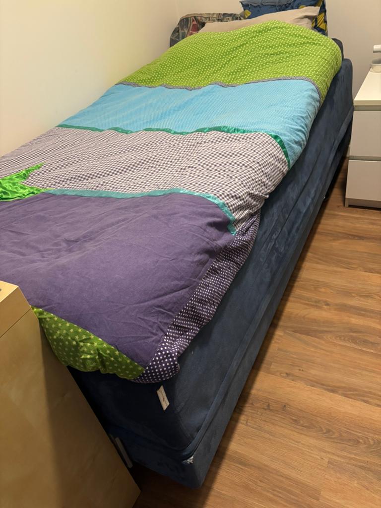 Blauw stoffen boxspring 90/200, gratis ophalen, Huis en Inrichting, 90 cm, Eenpersoons, Blauw, Ophalen of Verzenden