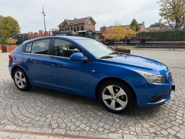 Chevrolet Cruze 1.8 Airco NAV 17" 2011 Blauw Bieden, Voorwielaandrijving, Zwart, 4 cilinders, Blauw
