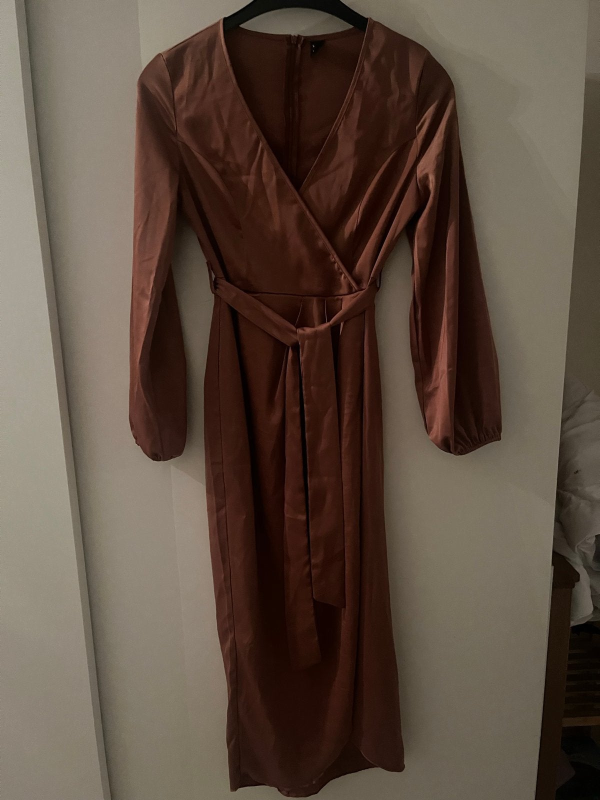Nieuwe Shein jurk maat 38, Maat 38/40 (M), Bruin, Nieuw, Ophalen of Verzenden