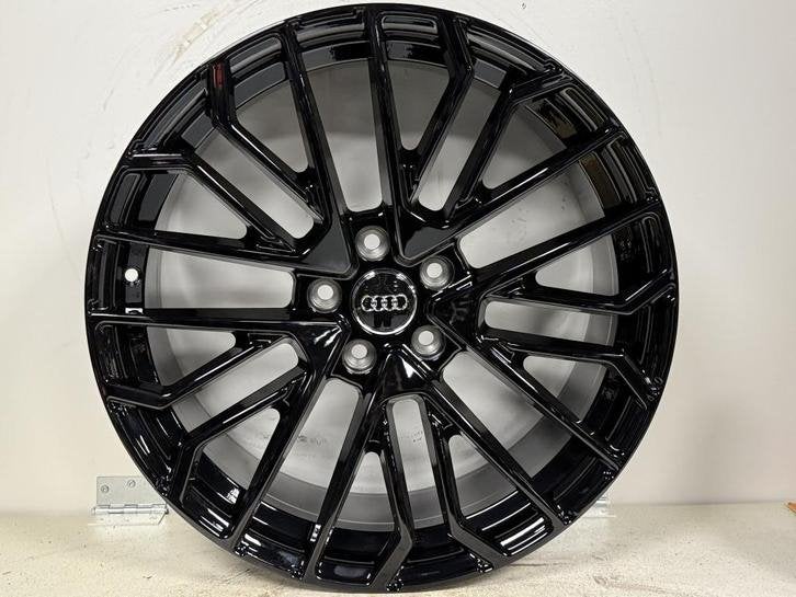 19 inch Audi A3 A4 A6 Q3 Q4 5x112 235/35/19 et45, 19 inch, Handelsnaam fabrikant, Velg(en), Nieuw