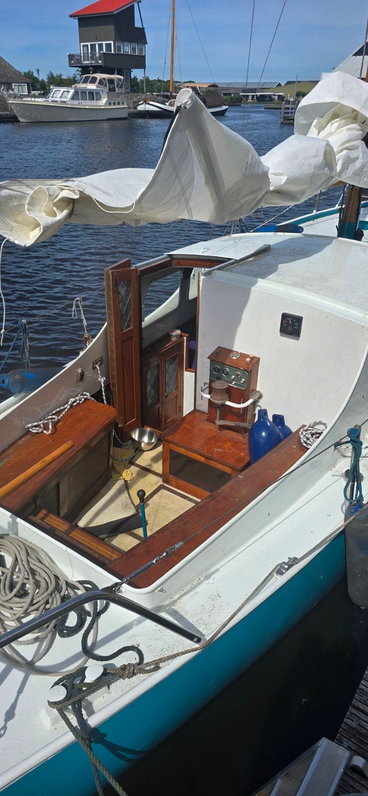 Unieke zeilboot bakdekker, Ophalen, Staal, Benzine