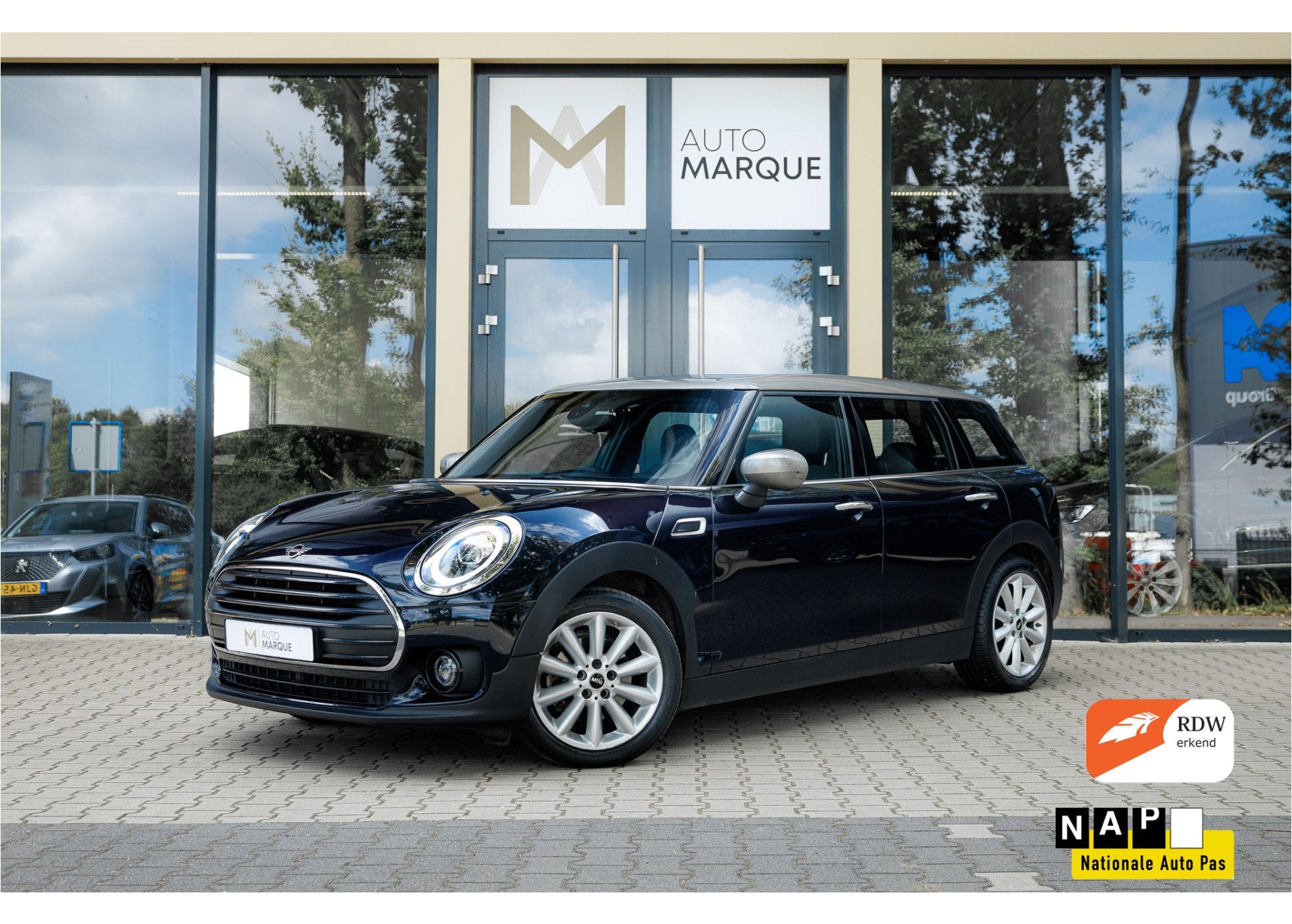 MINI Clubman Cooper Aut. | Chili Business Edition+ | Navigat, Gebruikt, Met garantie (alle), Leder en Stof, Zwart