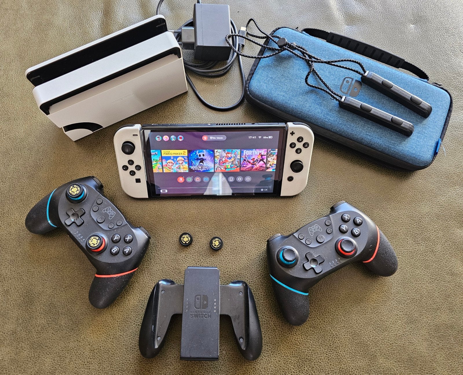 Nintendo Switch OLED Wit + dock + 2 controllers + tas – comp, Ophalen of Verzenden, Zo goed als nieuw, Met 2 controllers, Switch OLED