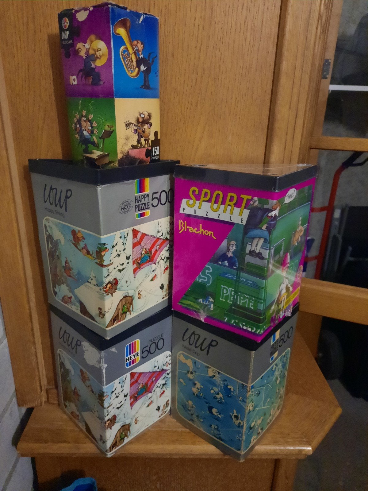 5 puzzels van Heye   1 x 150 st.  4 x 500st LOUP en Blachon, Ophalen of Verzenden, 500 t/m 1500 stukjes