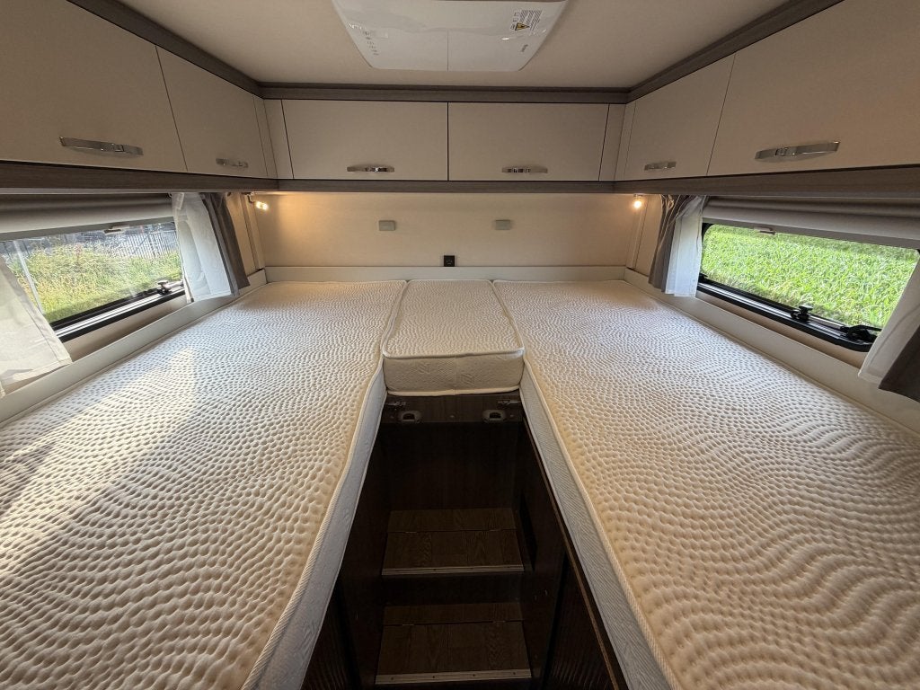 Hobby On Tour Edition 65 GE, 2x Airco, Thule lift, Compact, Caravans en Kamperen, Campers, Afzuigkap, Hobby, 6 tot 7 meter, Bedrijf