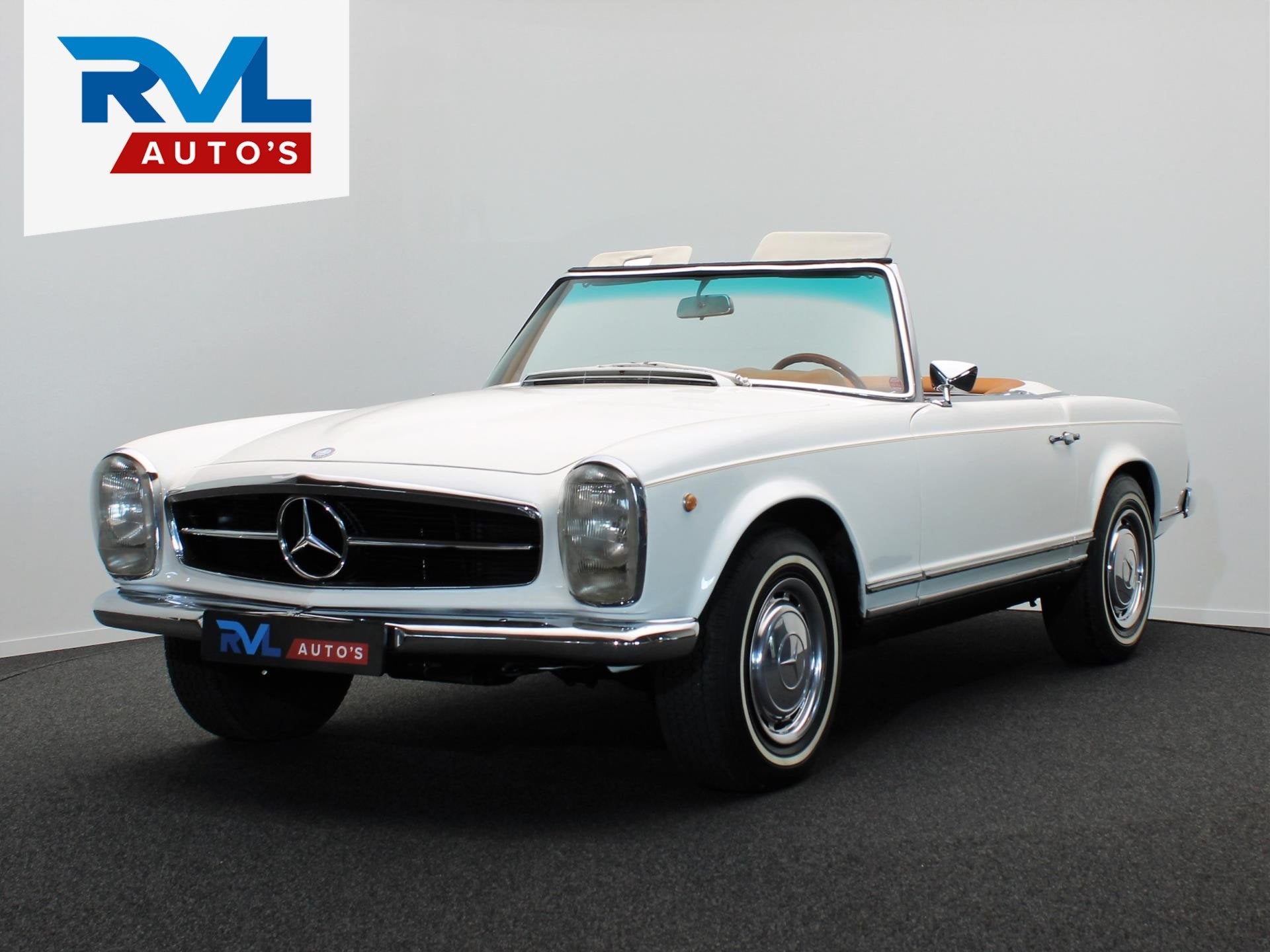 Mercedes-Benz SL-klasse 230SL Pagode * EUROPEAN MODEL* 3 zit, Auto's, Achterwielaandrijving, Wit, Handgeschakeld, Open dak