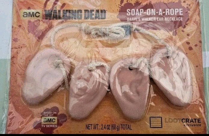 The Walking Dead Daryl's Walker Ear Ketting, Ophalen