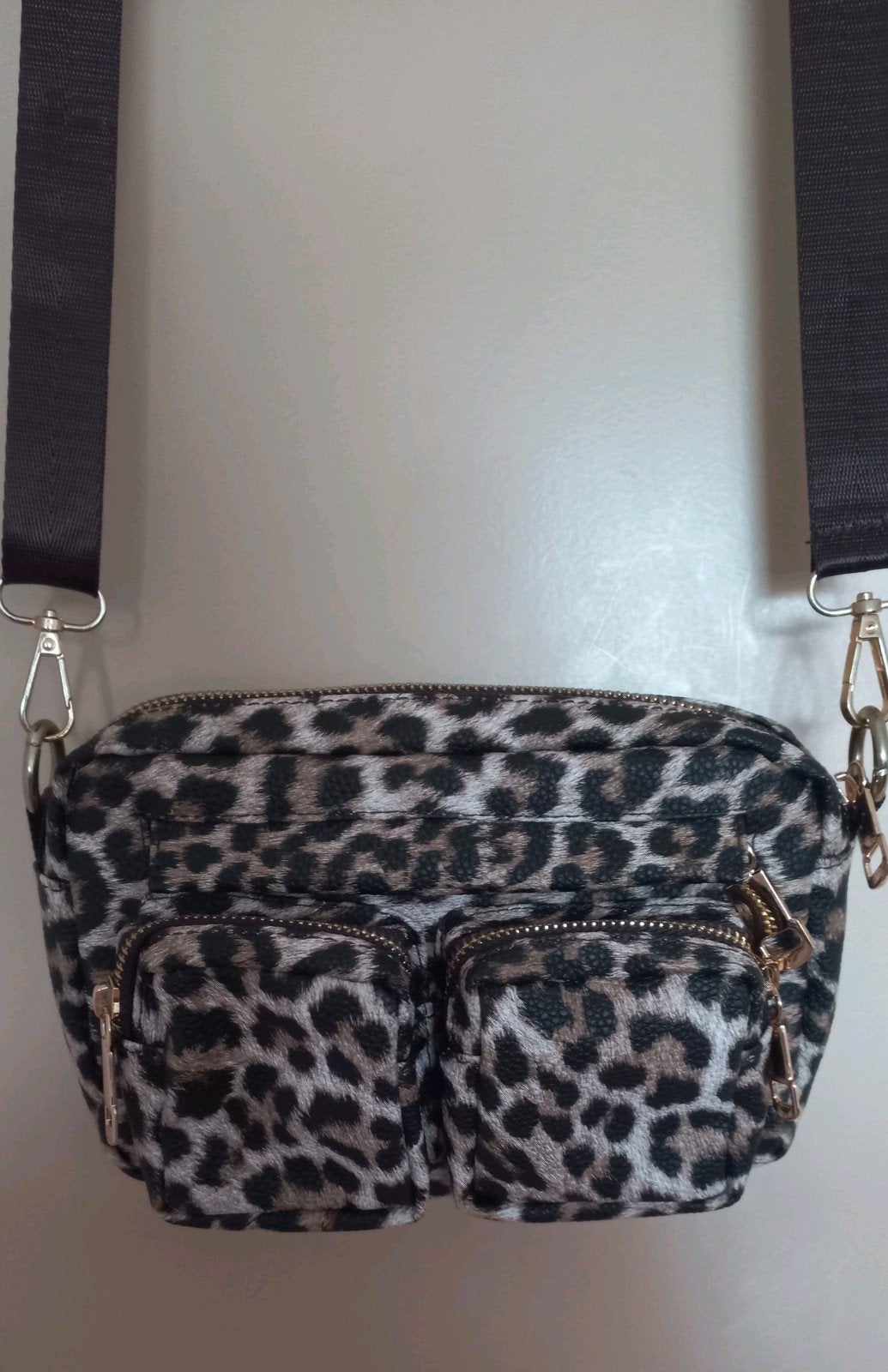 Schoudertas / crossbody panterprint met 5 handige vakjes, Ophalen of Verzenden, Zo goed als nieuw, Bruin, Overige merken