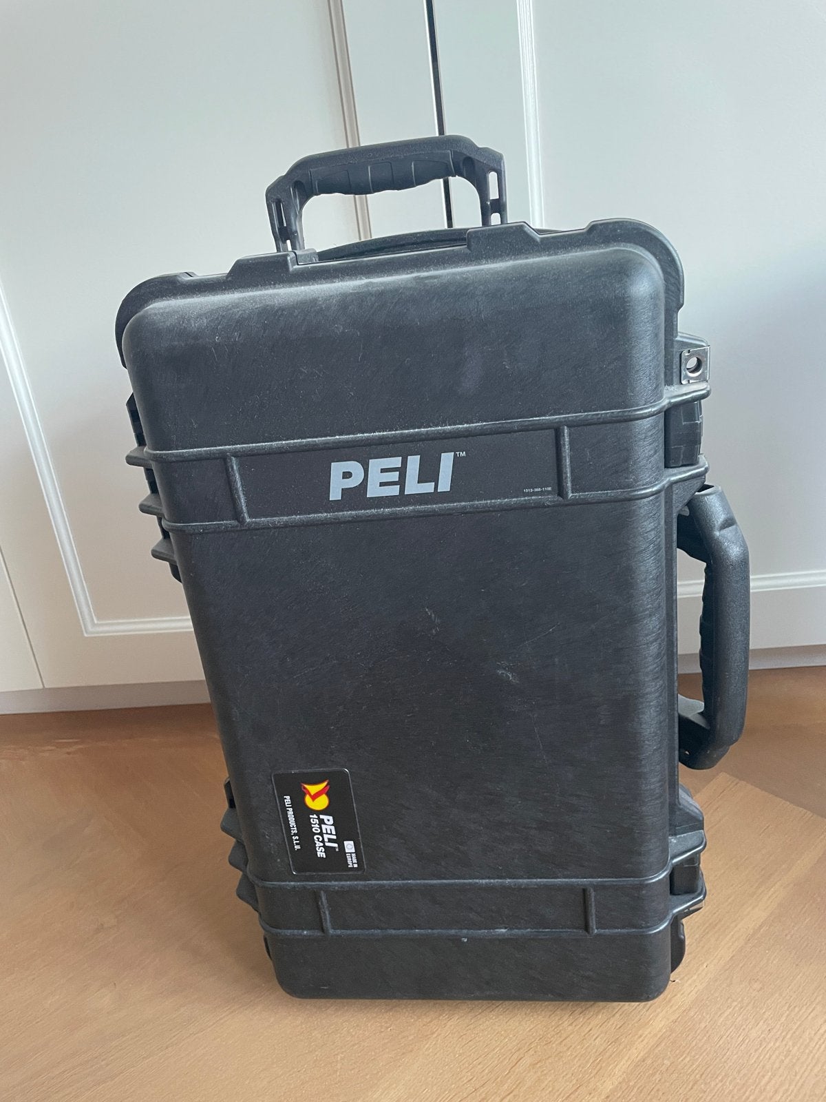 Pelican 1510 Koffer met wieltjes en uitschuifbare handgreep, Ophalen, Gebruikt, 50 tot 60 cm, Hard kunststof