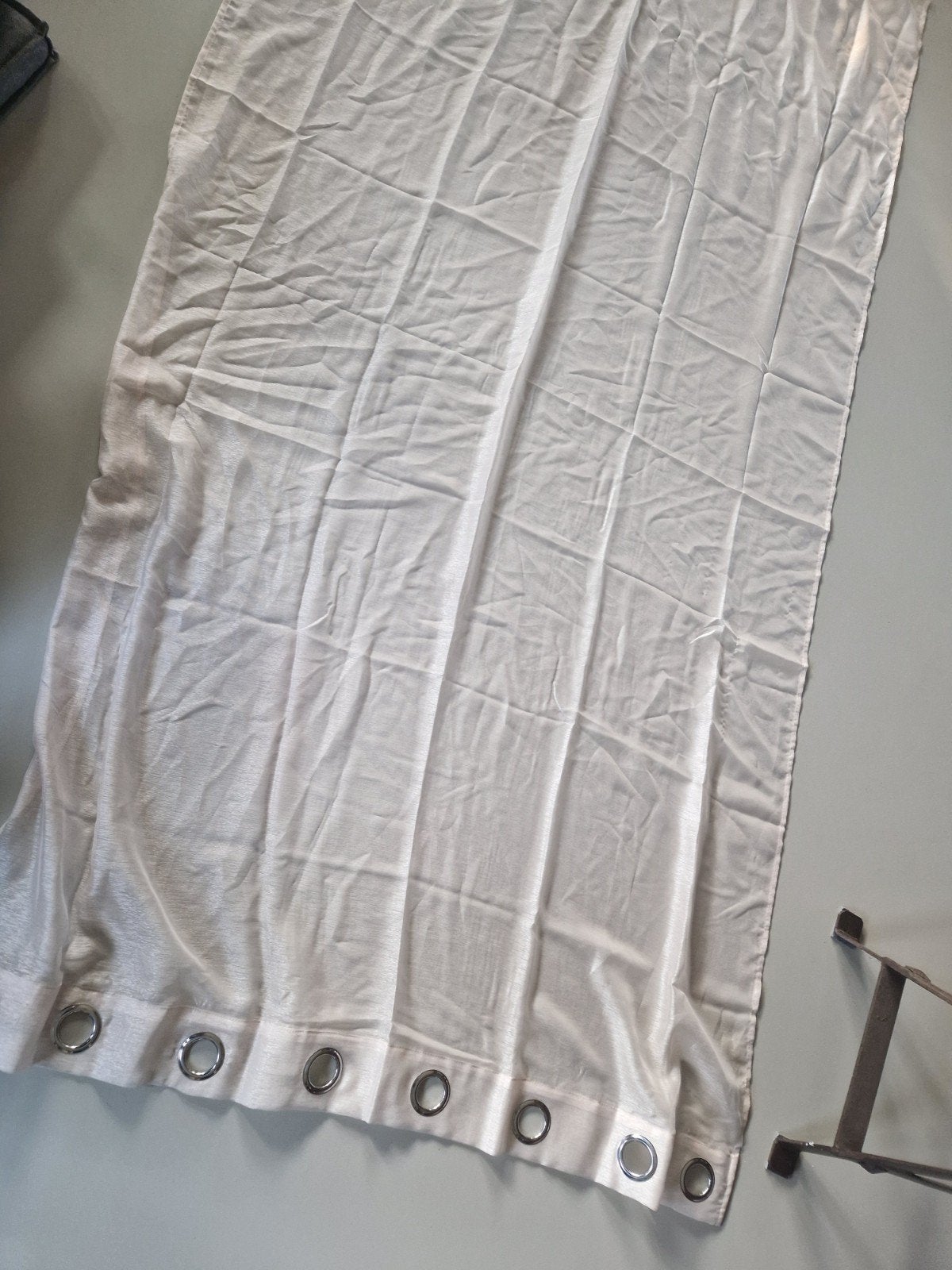 Mooie lange vitrage.  Siergordijn., Vitrage, Ophalen of Verzenden, Zo goed als nieuw, 52 cm