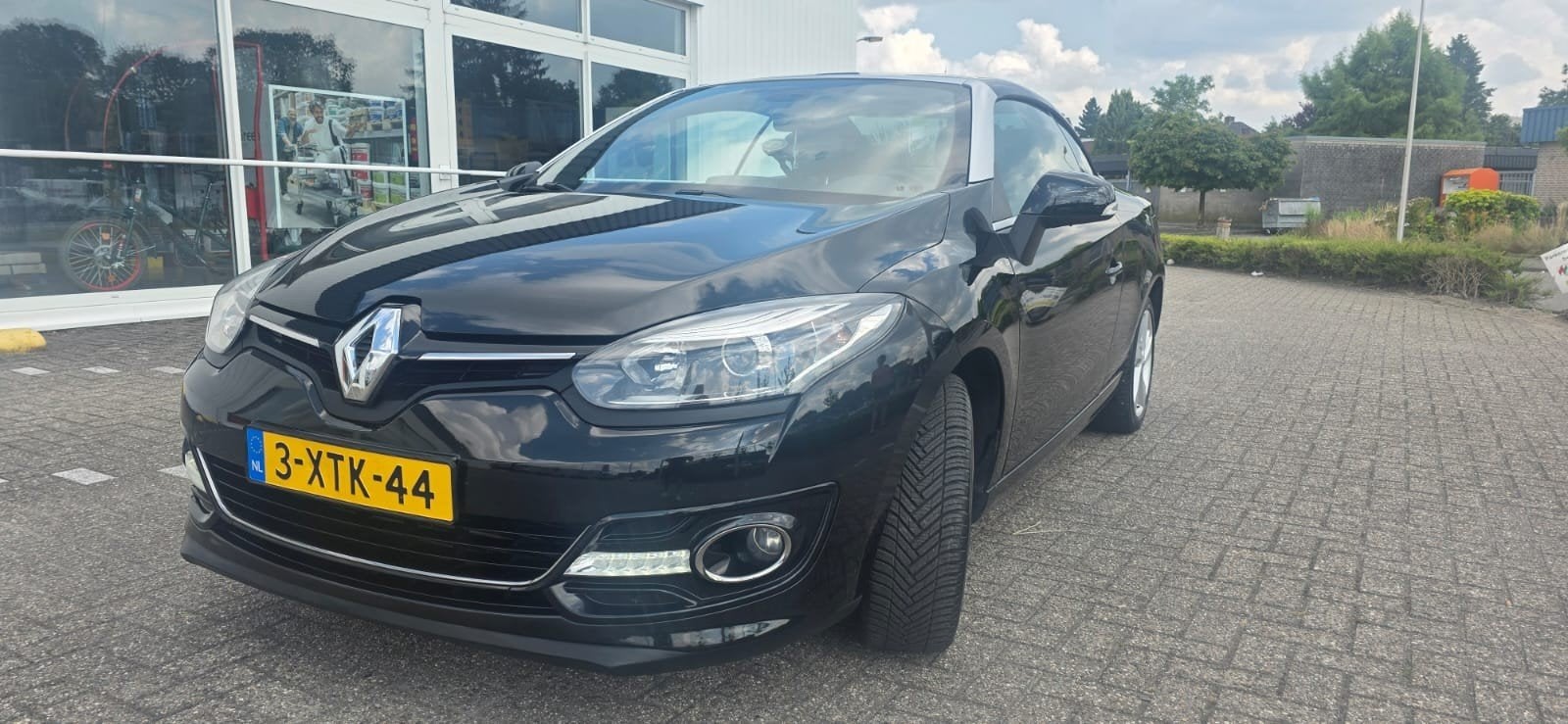Renault Mégane 1.2 TCE 97KW Cabrio 2014 zwart uitstekende!, Auto's, Renault, Voorwielaandrijving, 1490 kg, 4 cilinders, Cabriolet