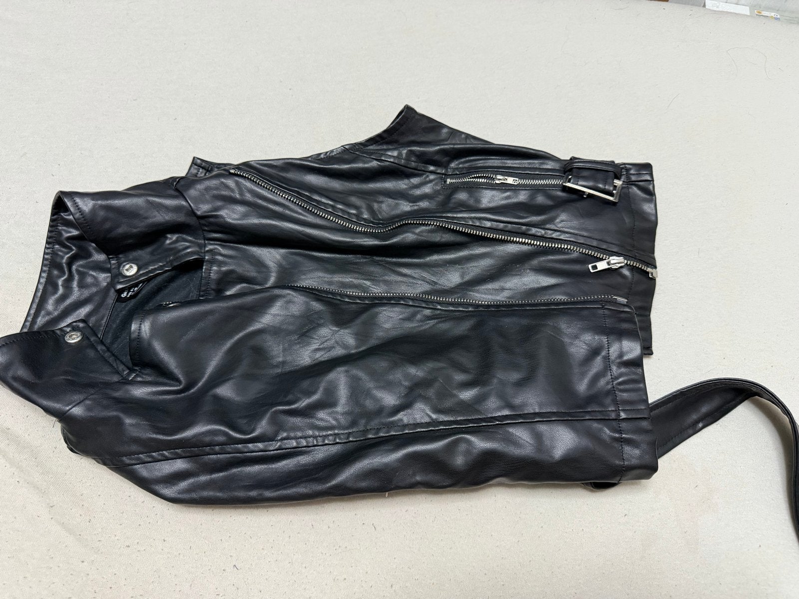 Zwart leren bodywarmer - Grefit, Kleding | Dames, Bodywarmers, Ophalen of Verzenden, Zo goed als nieuw, Maat 38/40 (M), Zwart
