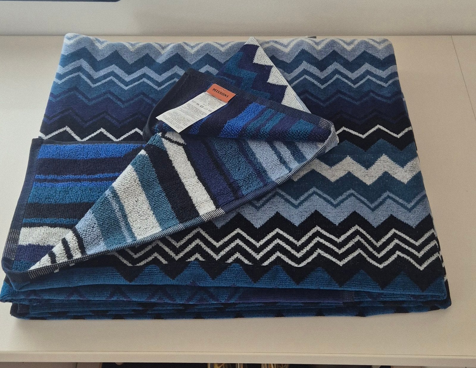 Missoni badhandoek Giacomo 115x70 blauwtinten, Blauw, Overige merken, Badlaken, Nieuw