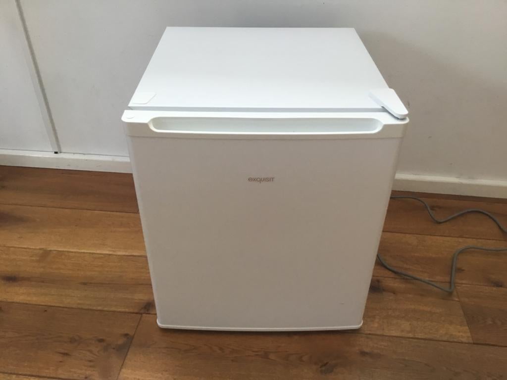 Exquisit Vriezer Compacte Tafelmodel Vrieskast, Minder dan 85 cm, Minder dan 60 cm, Zo goed als nieuw, Energieklasse A of zuiniger