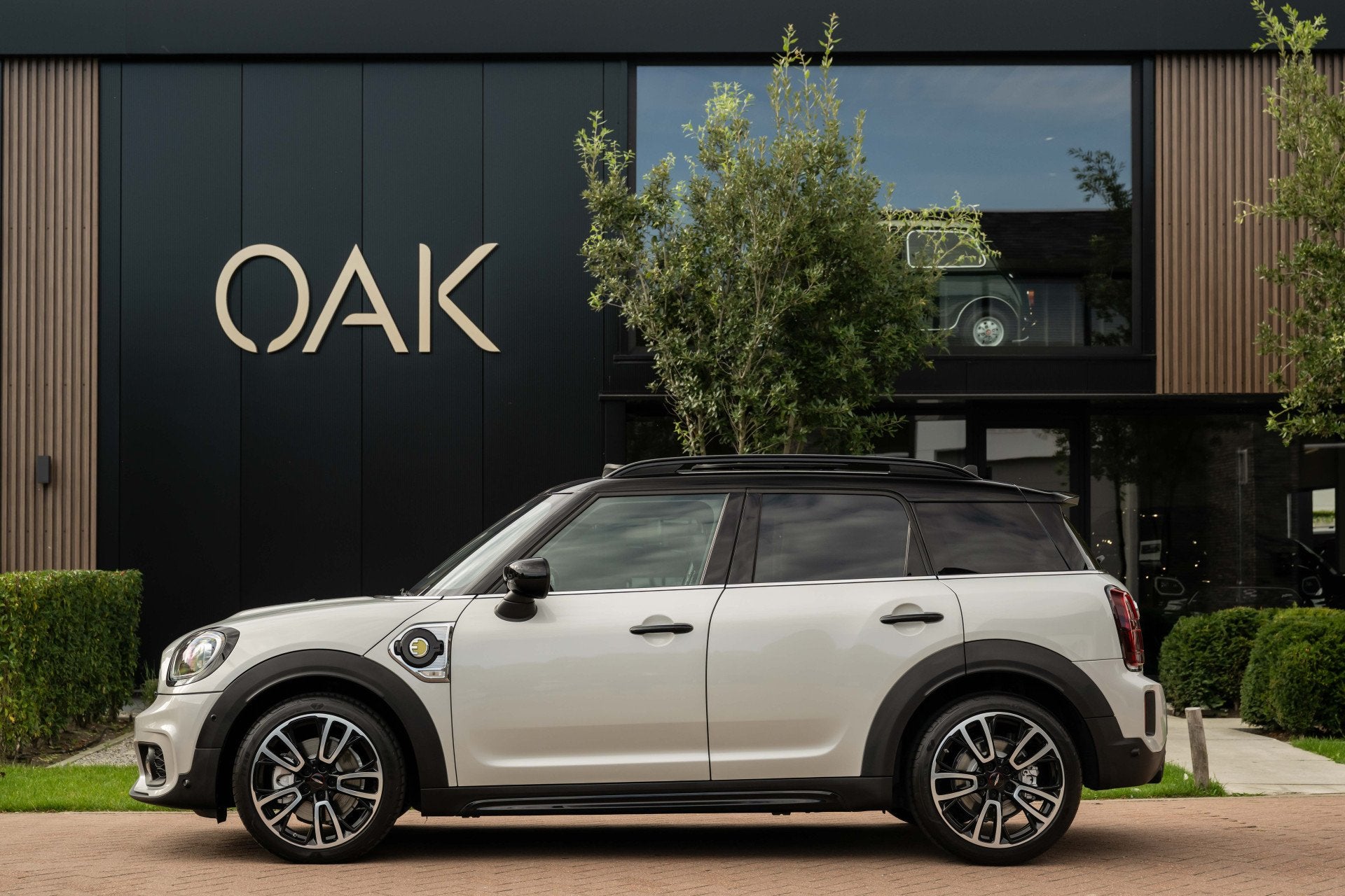 MINI Countryman 1.5 Cooper SE Hybrid ALL4 | JCW-Trim | Navi, Auto's, Automaat, Automatische klimaatregeling, Gebruikt, Zwart