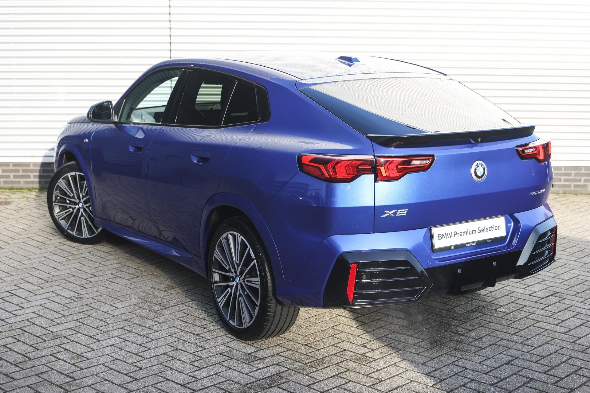 BMW X2 sDrive20i M Sport Automaat / Sportstoelen / Achteruit, Auto's, Dealer onderhouden, X2, 156 pk, Met garantie (alle)