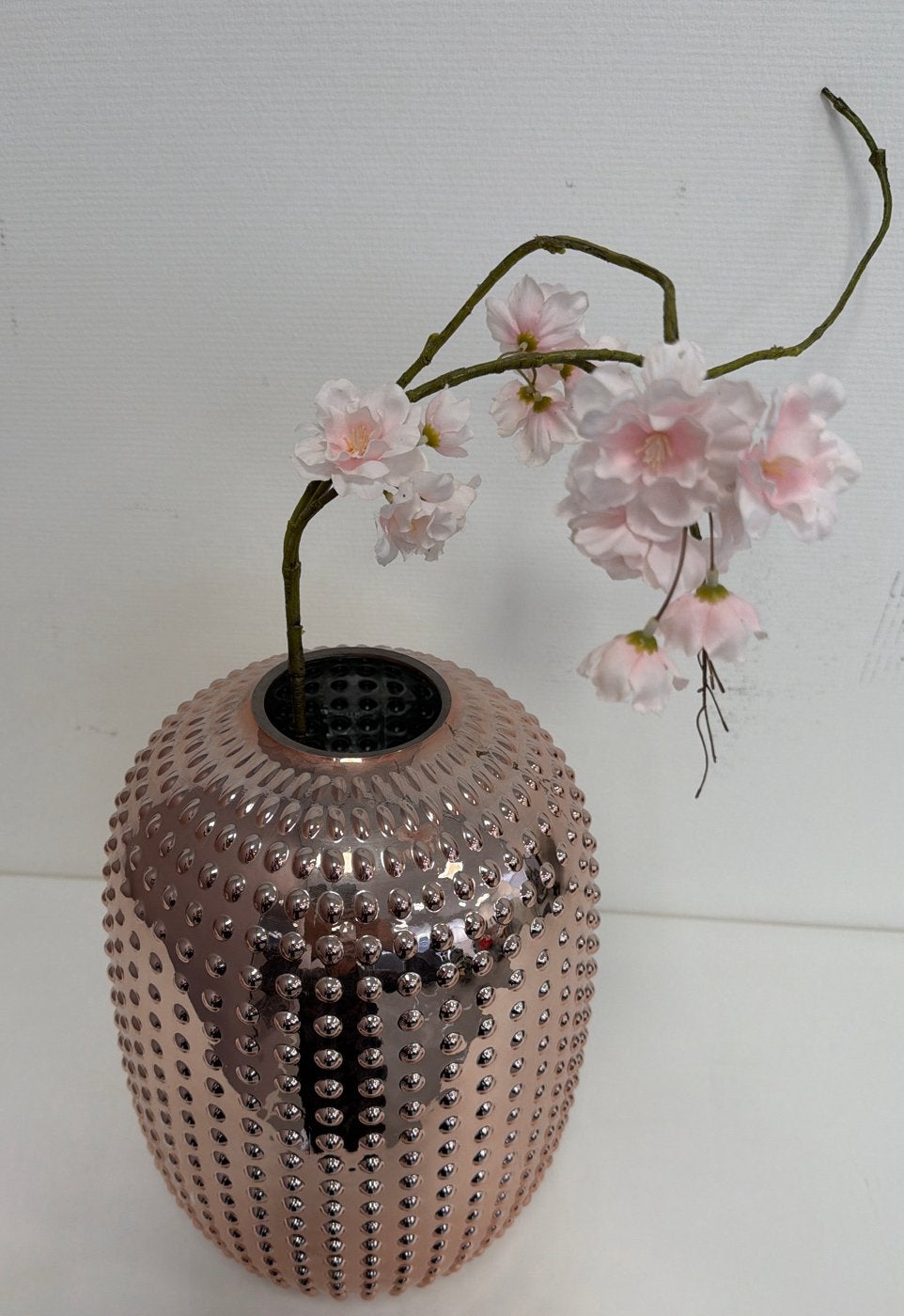 KARE Design Vaas Jade Rose 32cm - Roségoud met Noppen, Overige kleuren, 32 cm, Met patroon/structuur, Ophalen of Verzenden