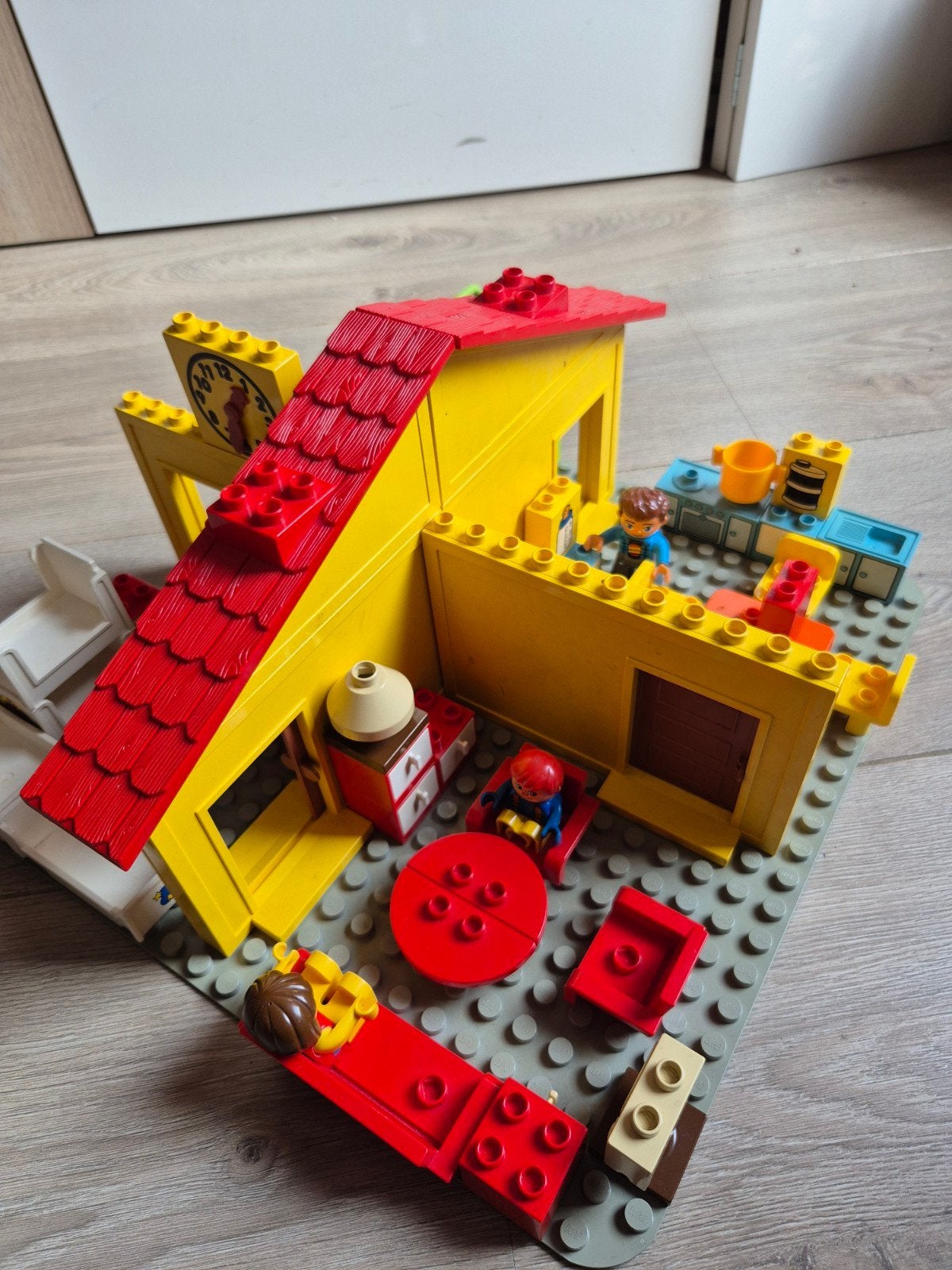 Vintage Lego Duplo Huis met Meubels en Poppetjes, Kinderen en Baby's, Speelgoed | Bouwstenen, Ophalen, Gebruikt, Overige merken