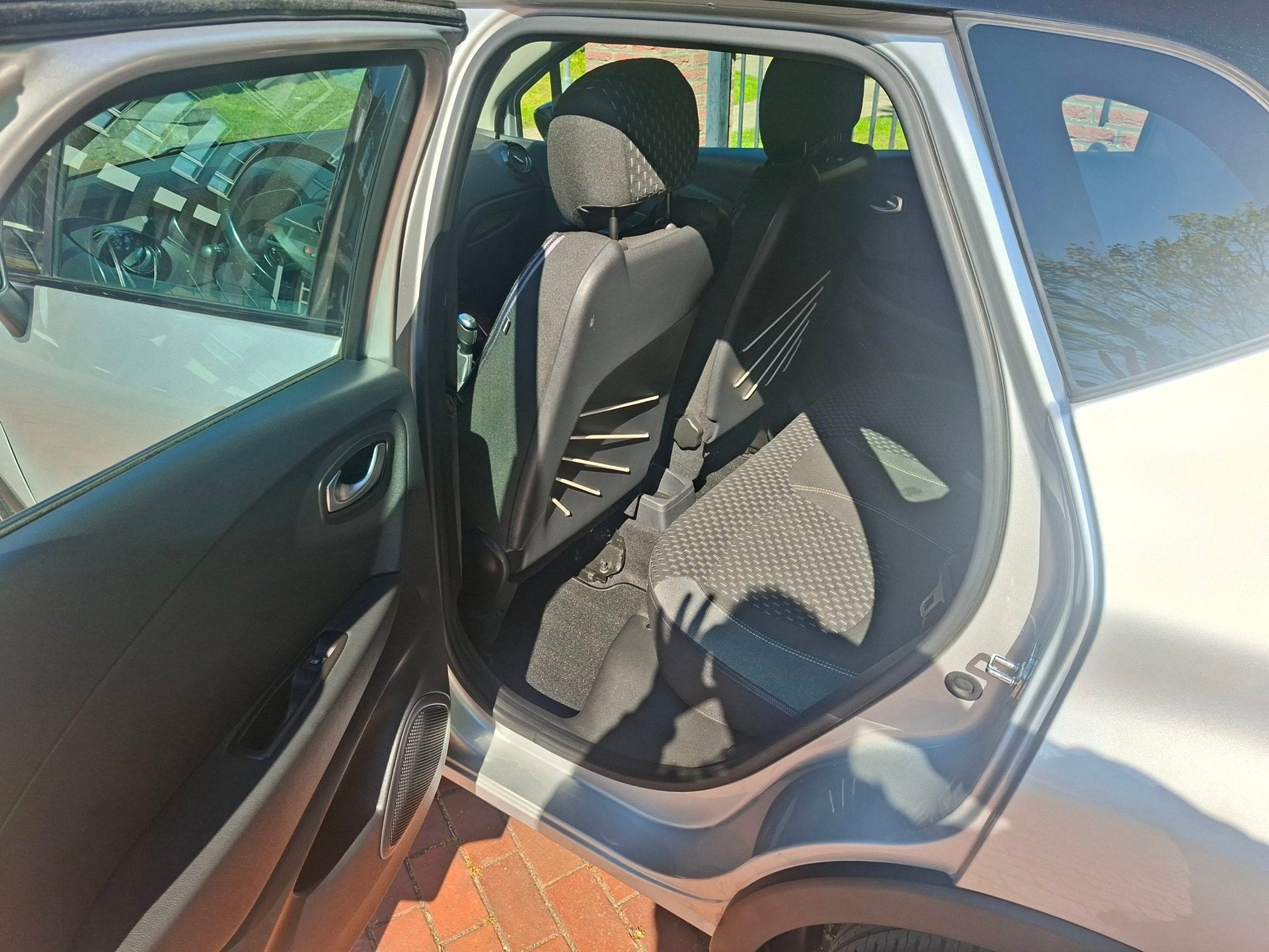 Foto 9 van Renault CAPTUR 0.9 TCe Life Navigatie Clima Xenon Isofix