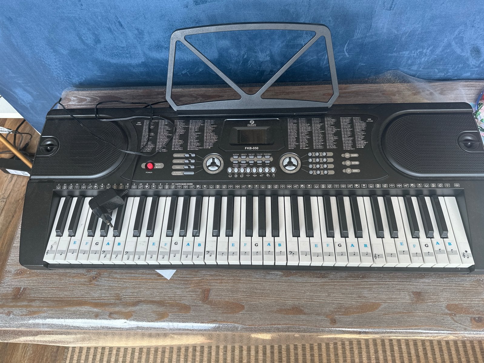Fazley FXB-050 Keyboard, Muziek en Instrumenten, Keyboards, Overige merken, Ophalen of Verzenden, Met standaard, 61 toetsen