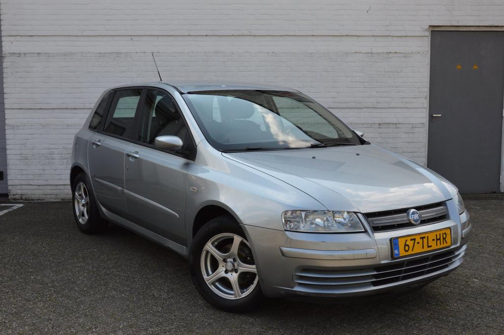 Fiat Stilo 1.6-16V Dynamic, Auto's, Voorwielaandrijving, Gebruikt, 1225 kg, Bedrijf
