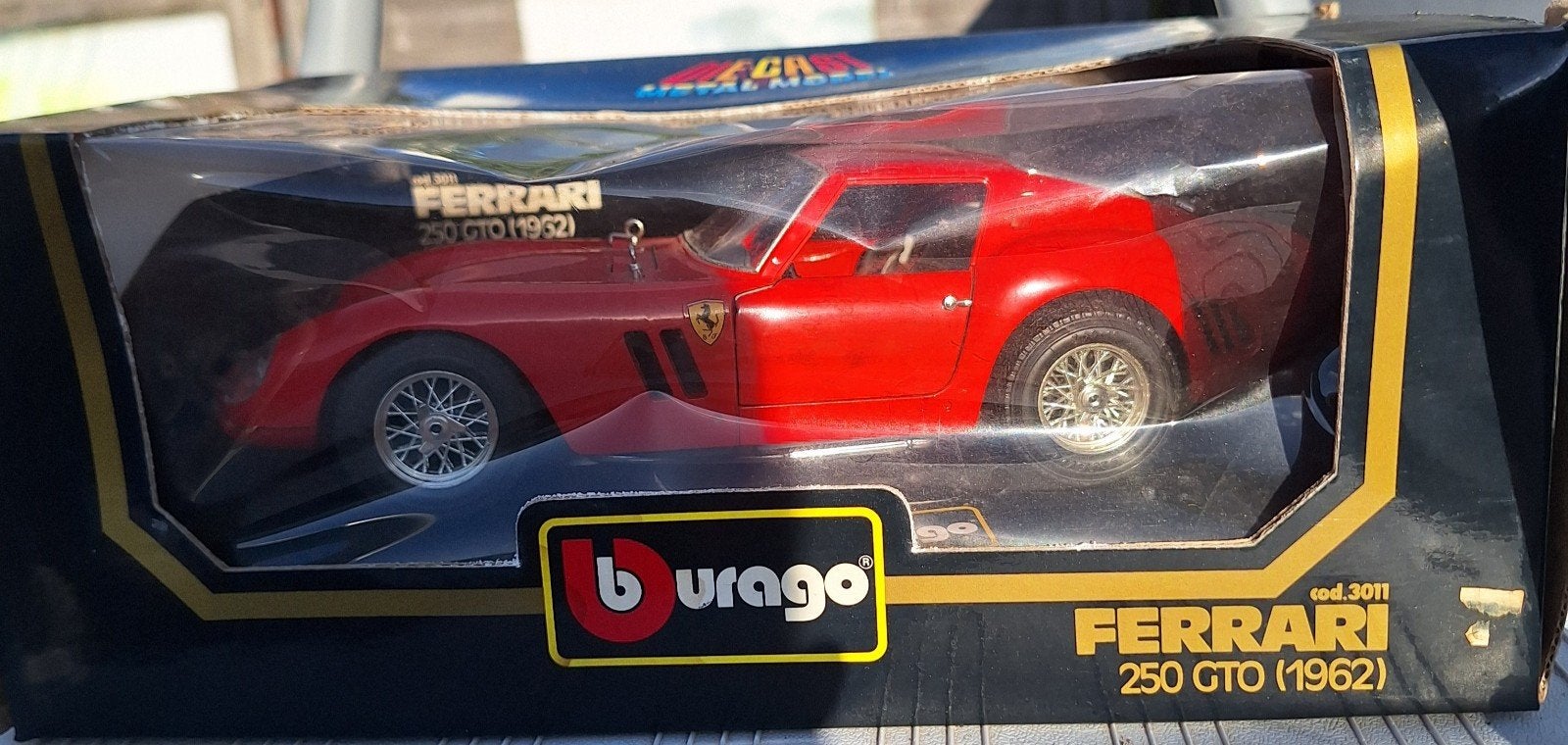 burago ferrari 250gto 1962, Ophalen of Verzenden, Zo goed als nieuw, Auto, Bburago
