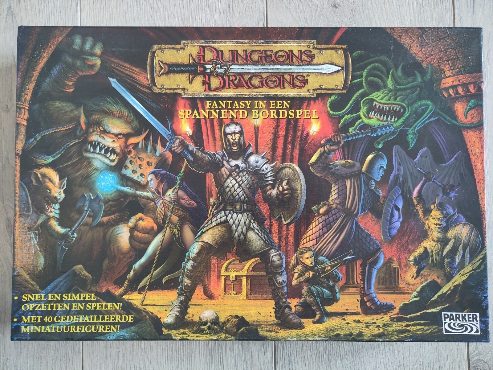 Nieuw! Dungeons & Dragons Bordspel - Parker, Drie of vier spelers, Ophalen of Verzenden, Nieuw, Parker