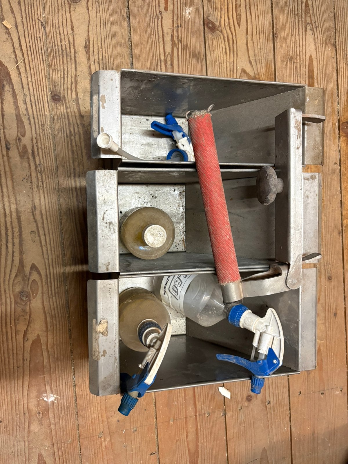 Lijmbakken, Ophalen of Verzenden, Gebruikt