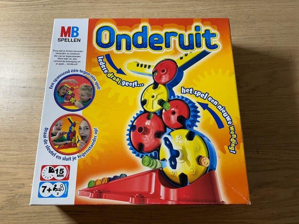Onderuit! Vernieuwd MB, Hobby en Vrije tijd, Gezelschapsspellen | Bordspellen, Ophalen of Verzenden, Zo goed als nieuw