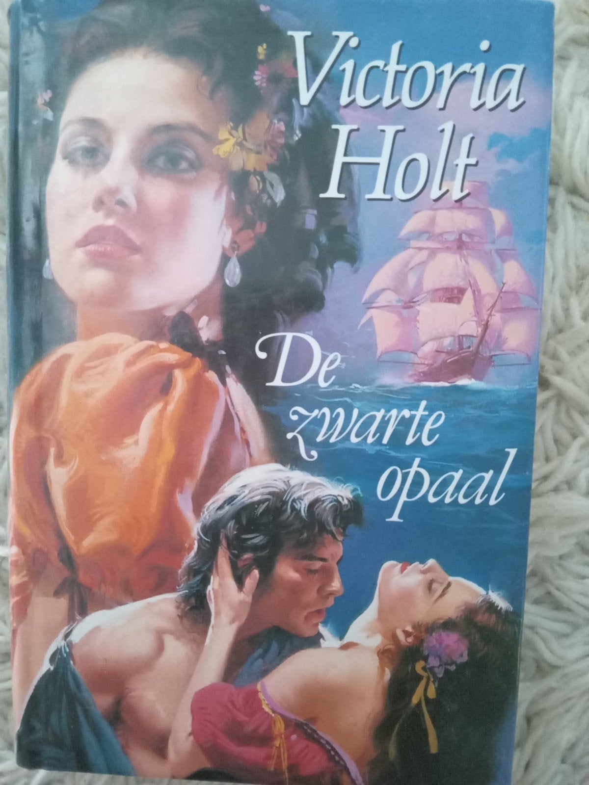 Roman "De zwarte opaal" -auteur Victoria Holt, Ophalen of Verzenden, Gelezen, Victoria Holt