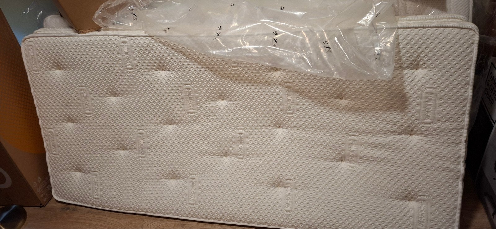 Pullman Natuur Latex Topper 90x200 ( zeer nette staat )8cm, Huis en Inrichting, Slaapkamer | Matrassen en Bedbodems, Ophalen, 90 cm