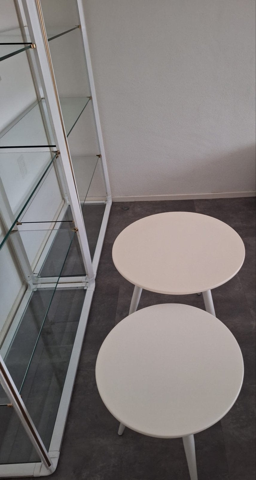 Set van 2 ronde bijzettafeltjes, wit, Ophalen, Gebruikt, 50 tot 100 cm, Rond