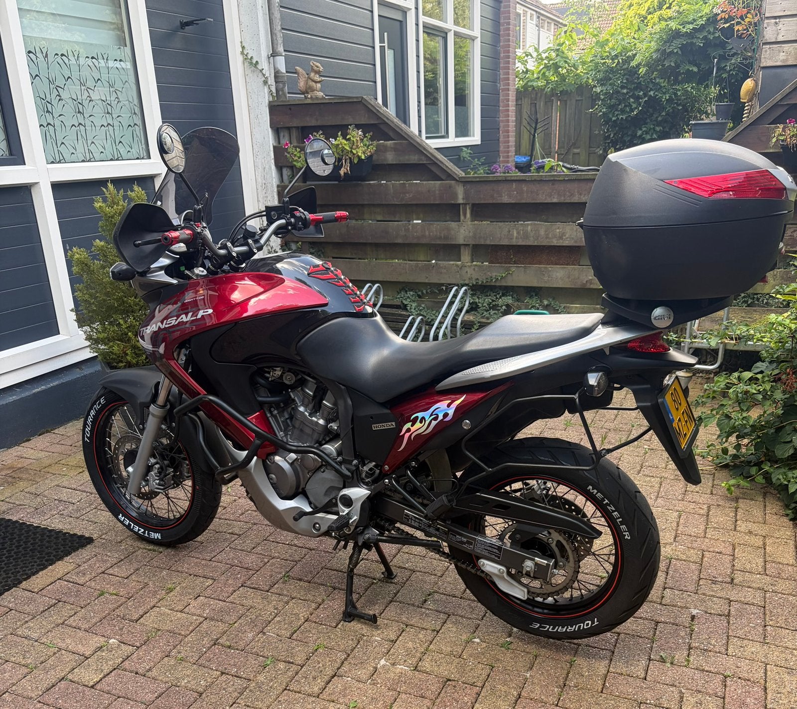 Honda transalp 700, 700 cc, 2 cilinders, Gebruikt, Particulier