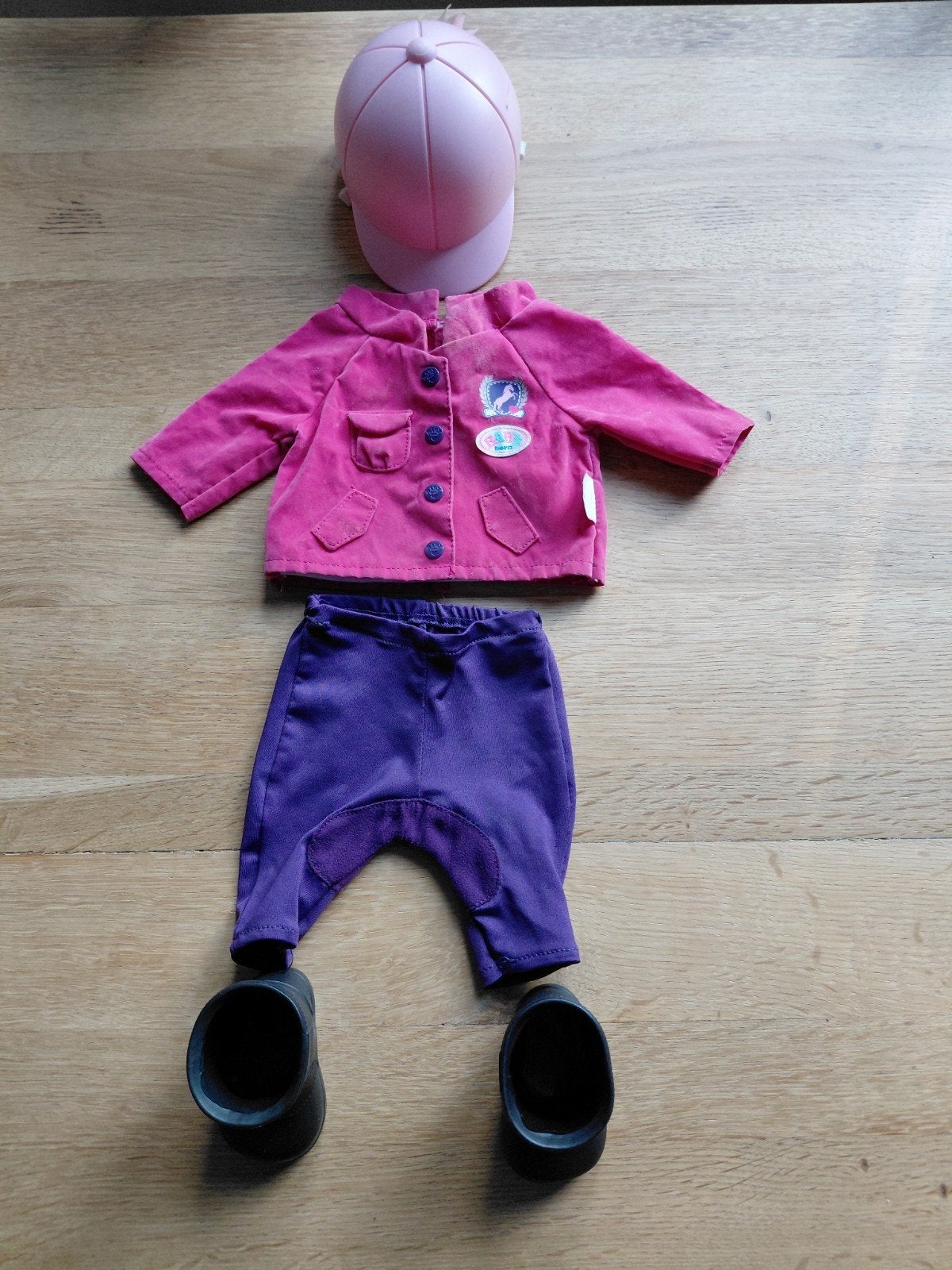 Baby Born paardrij set - roze jasje, paarse broek, laarzen, Ophalen, Gebruikt, Babypop