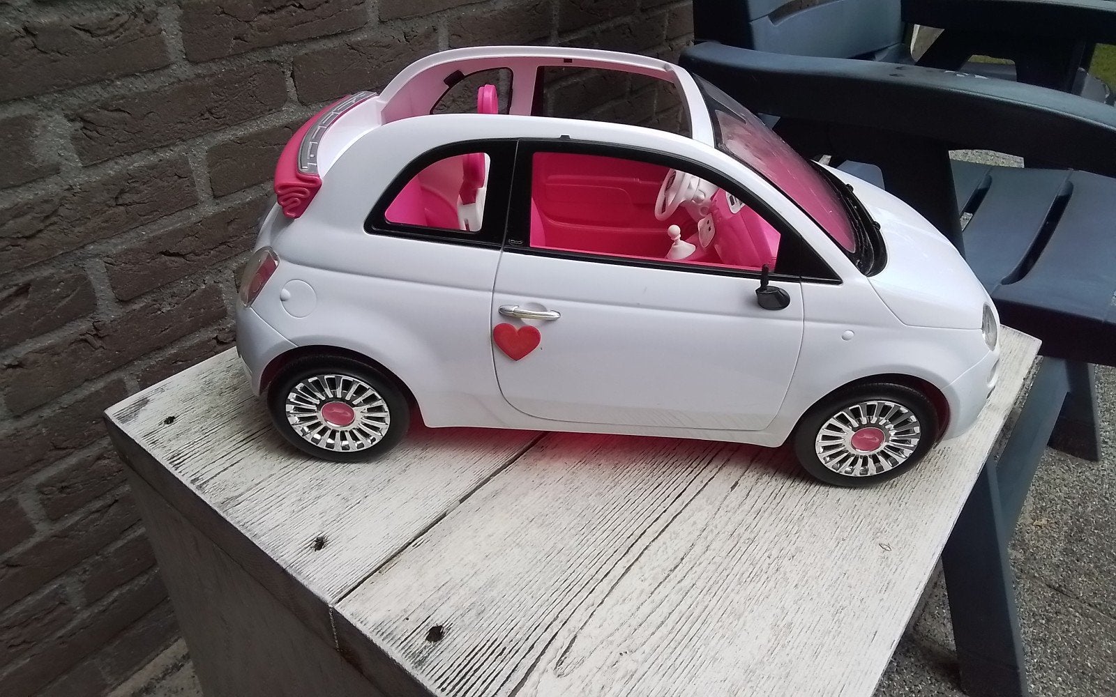 Barbie Fiat 500., Ophalen