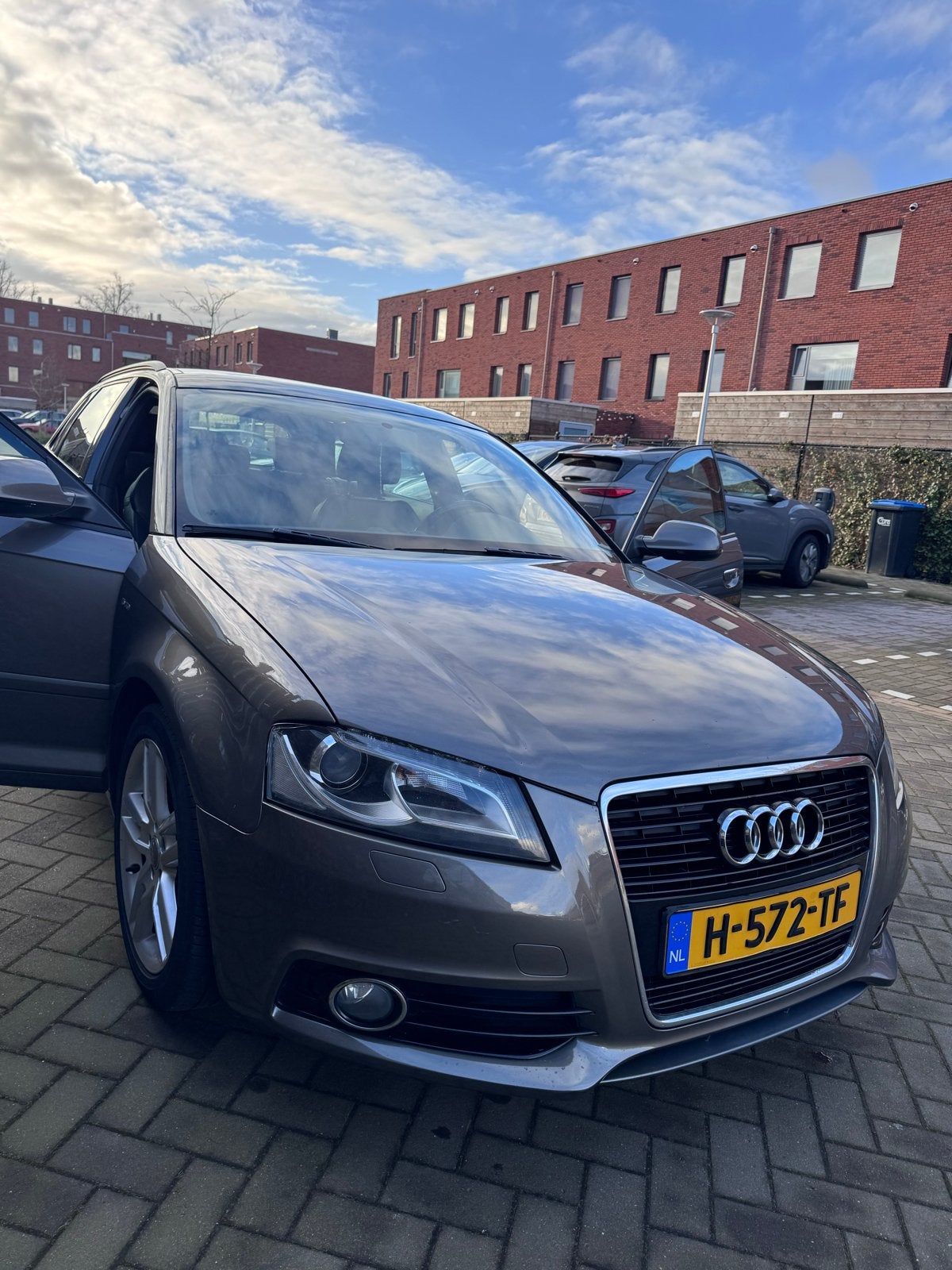 Audi A3 1.4 TFSI Sportback S-tronic PANO ketting gesprongen, Auto's, Audi, 125 pk, 4 cilinders, Bruin, 1200 kg