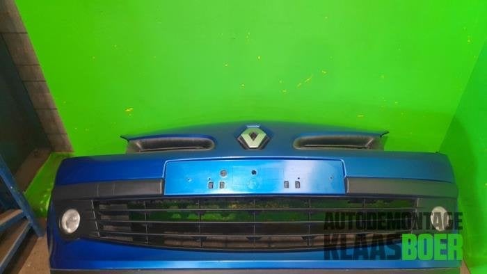 Voorbumper van een Renault Clio, Auto-onderdelen, Gebruikt, -, Renault, -