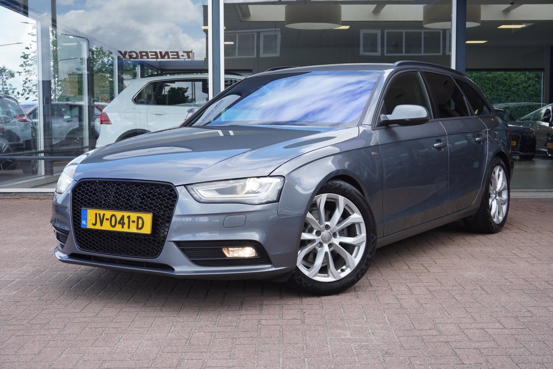 Audi A4 Avant 2.0 TDI Pro Line S Automaat | Airco | Navigati, Auto's, Audi, Euro 5, Gebruikt, Zwart, 4 cilinders