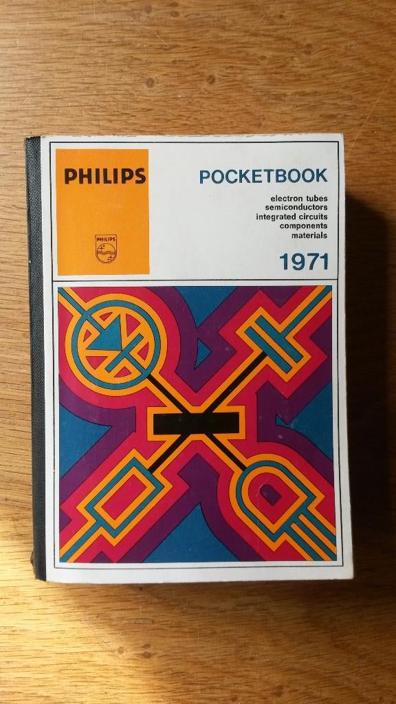 Philips pocketbook 1971 semiconductors integrated circuits, Ophalen of Verzenden, Gelezen, Catalogus
