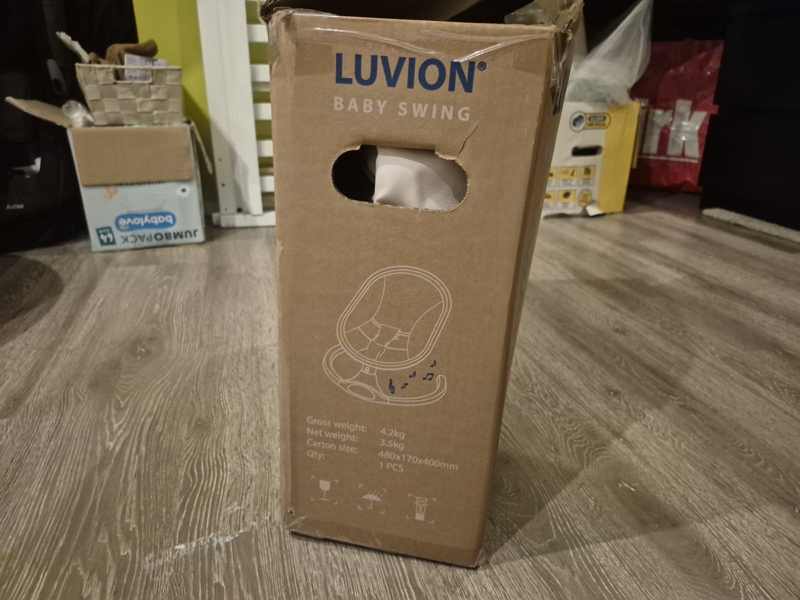 Luvion Baby Swing - Elektrische Wipstoel, Overige merken, Wipstoel, Ophalen of Verzenden, Met gordel(s) of riempje(s)