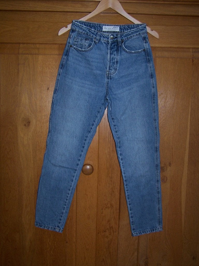te koop: spijkerbroek Stradivarius maat 34, Kleding | Dames, Ophalen, Zo goed als nieuw, Blauw, W27 (confectie 34) of kleiner